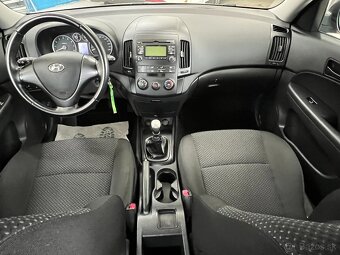 Hyundai i30 1.4i 16V BLUE DRIVE PLNÁ SERVISKA - 11