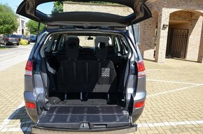 Citroën C-Crosser 2.2 HDi Exclusive,4x4, sedadiel 7 - 11