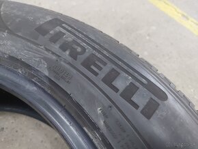 215/65R17 PIRELLI zimne pneumatiky SUV - 11