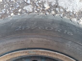 Predám letné pneu 215/60R16 - 11