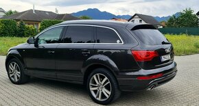 Audi Q7 3.0 TDI quattro tiptronic - 11