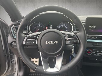 Kia Ceed SW 1,5 T-GDI M6 Sport+Panorama - 11