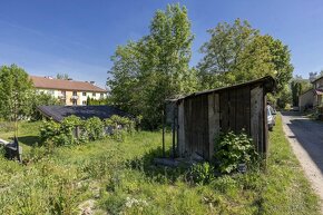 3-izbový byt s dvorom a vlastným pozemkom 100m2 (na parkovis - 11