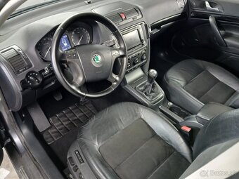 Škoda Octavia II 2.0TDi Laurin&Klement+ťažné,šíber,xenóny… - 11