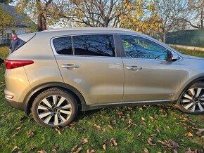 KIA Sportage 2.0 CRDi HP 4WD 185k AT GT-Line r.2016 - 11