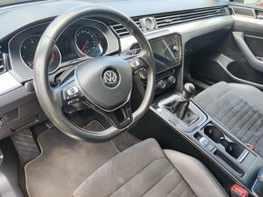 VW Passat  B8 1.6Tdi, Highline, Full LED, r.2018 - 11
