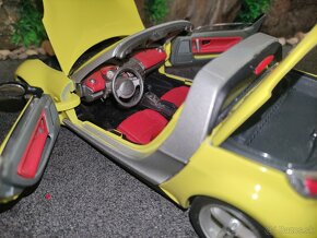 prodám model 1:18 smart roadster - 11