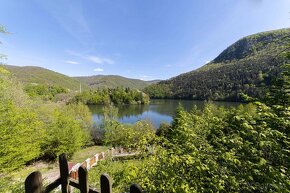 Murovaná chata s panoram. výhľadom na RUŽÍN, Malá Lodina - 11