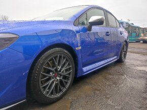 Subaru Impreza wrx sti - 11