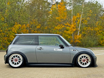 MINI COOPER S – 1.6 SuperCharger – AIRRIDE D2 - CUSTOM - 11