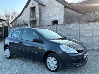 Renault Clio 1.2 Authentique - 11