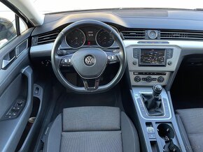 Volkswagen Passat B8 2.0 TDI BlueMotion Sedan MT6 - 11