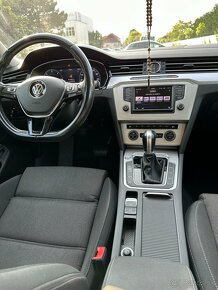 Predám VW Passat - VIRTUAL Cockpit: - 11