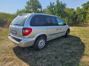 Predám Chrysler Voyager 2,5 crdi ,7 miestne - 11