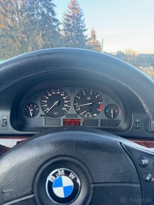 BMW e39 523i - 11