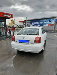 Predam Toyota avensis 2.0 d4d 93.6 kW rok výroby 2008 - 11