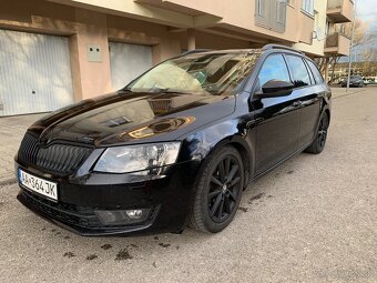 Škoda Octavia Combi 2.0 TDI 4x4 150PS Bixenon Pano Canton - 11