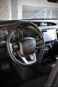 TOYOTA HILUX ACTIVE 2.8D-4D 4x4 - 11