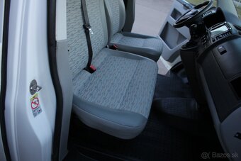 VW T5.1 2,0TDI 9miest BUS - 11