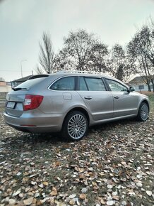 Škoda Superb combi 2,DSG 125kw, 11/2013 - 11