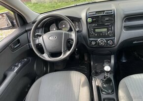 Kia Sportage 2.0 CRDi LX 4WD - 11