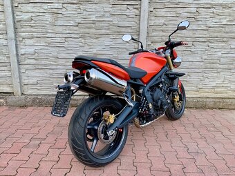 TRIUMPH Street Triple 675R 25kw - 11