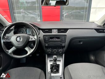 Škoda Octavia 1.6 TDI Elegance, Keyless - 11