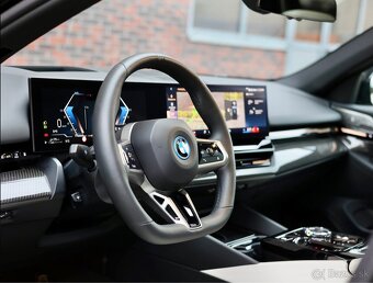 BMW NEW5 Touring 530e XDRIVE 220KW Hybrid V Záruke - 11