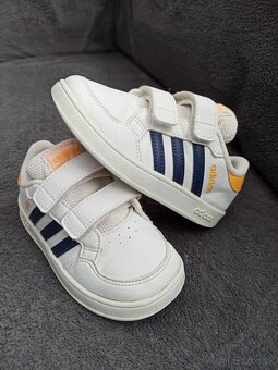 Tenisky Adidas veľ 26 - 11