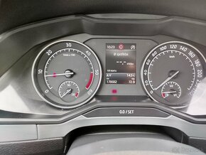 skoda superb combi 2,0 TDI - 11