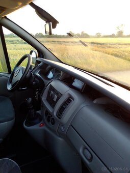 Opel Vivaro long - 11