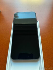 iPhone 11,64GB,top stav - 11