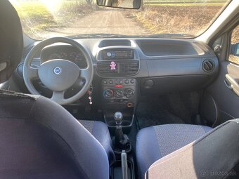 Fiat Punto 1.2 - 11