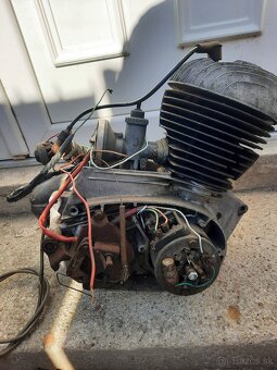 Jawa 250 590 šport motor - 11