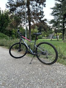 Trekingový bicykel Riverside 500 Veľkosť M - 11