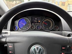 Volkswagen Touareg 3.0TDI - 11