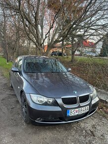 BMW 318i E90 - 11