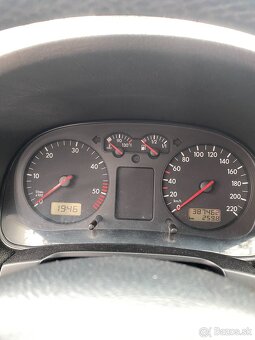 Volkswagen Golf  4, 1.9tdi 81kw - 11