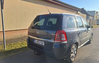 Opel zafira - 11