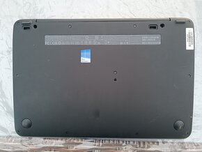 Notebook HP Kovový, Dotykový / SSD 240GB / 8GB RAM / Win 11 - 11