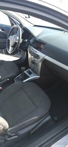 Opel Astra Hatchback 1.7 CDTI - 11