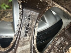 Originál zimná sada BMW 225/45 R17 - 11