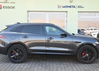 Jaguar F-Pace D200 AWD R-DYNAMIC ZÁRUKA PANO 150 kw - 11