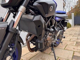 Yamaha mt 07 - 11