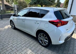 Toyota Auris 1,8 Hybrid,1 Majit.prav,servis benzín automat - 11