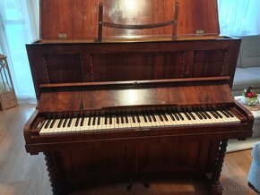 Pianino spred roku 1900 - 11