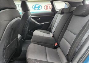 Hyundai i30 1.6TOP STAV-AUT.KLIMA-TEMPOMAT - 11