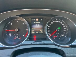 Passat b8.5 fl Limusina Elegance IQ LED 150K DSG7 78tisíc km - 11