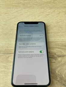 iPhone X 256 GB Biela - 11