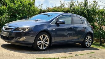 Opel Astra J - 11